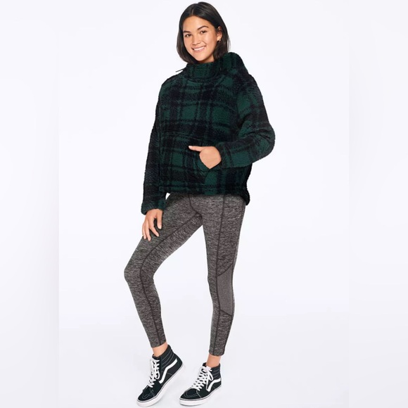 Victorias Secret PINK Sherpa Hoodie - Picture 3 of 3